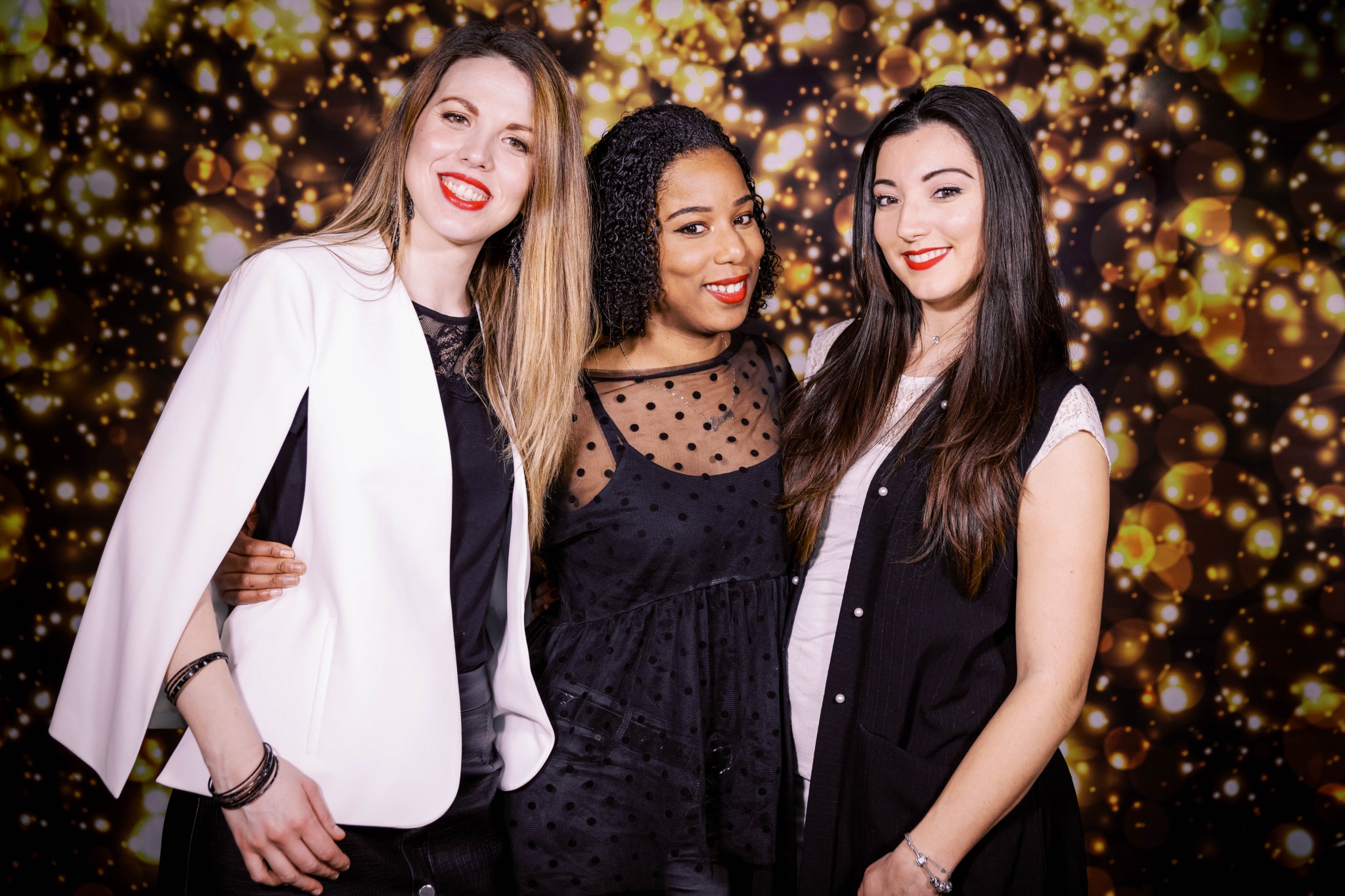 Protégé : Black & White Party 1